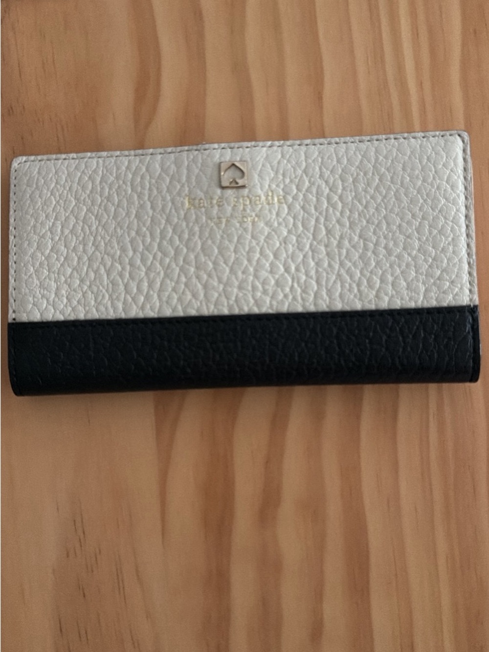 kate spade Two-Tone White and Black Leather Continental Wallet with Gold Logo
